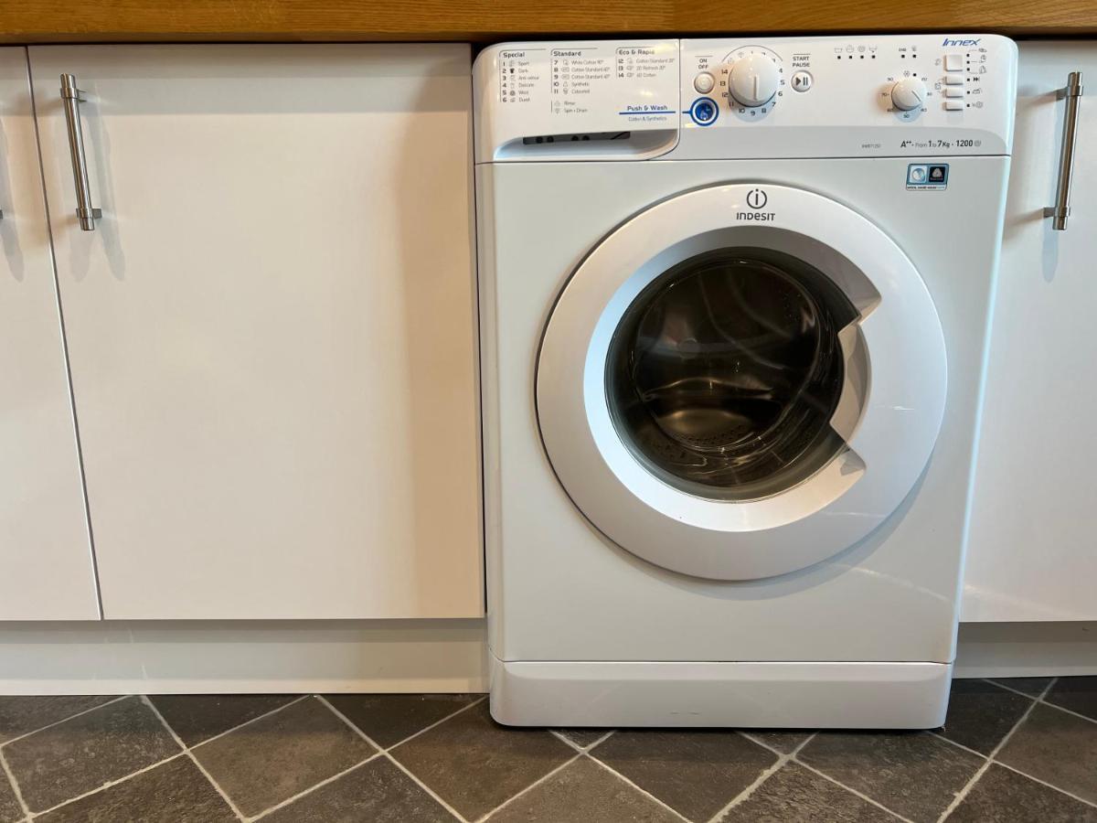 Lovely 1-Bedroom Flat In St Leonards On Sea Extérieur photo