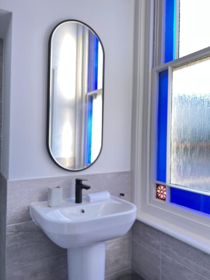 Lovely 1-Bedroom Flat In St Leonards On Sea Extérieur photo