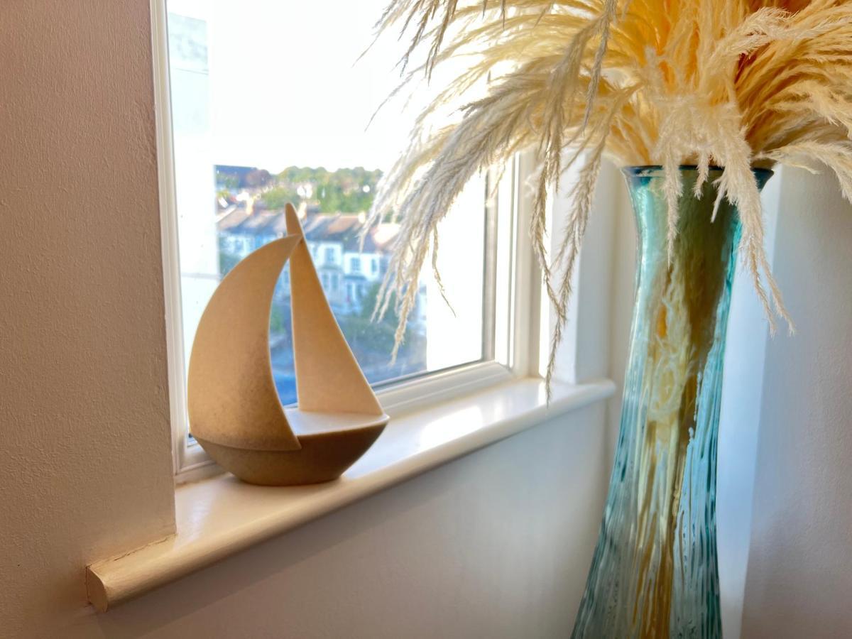 Lovely 1-Bedroom Flat In St Leonards On Sea Extérieur photo